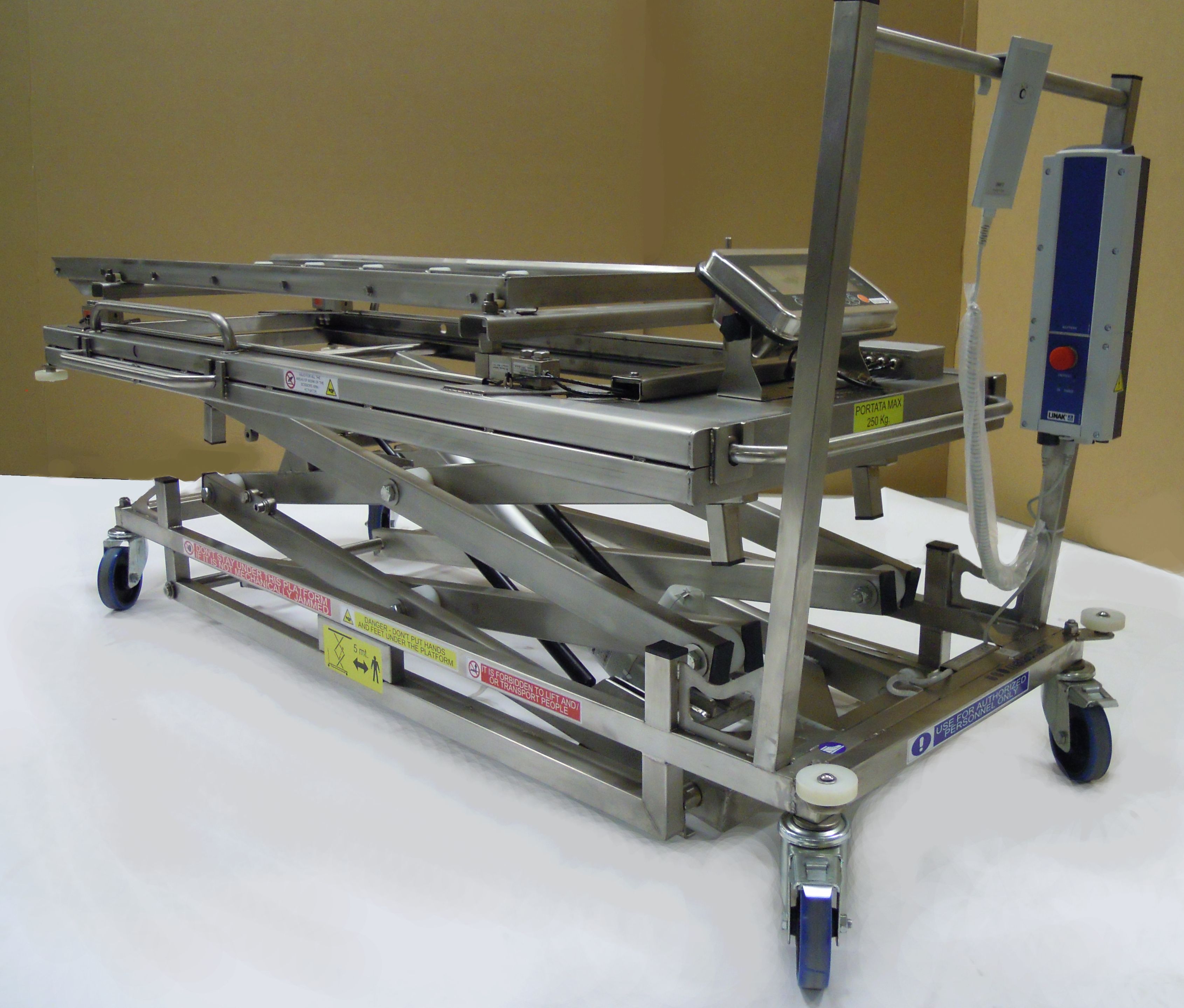 CARRELLO A PANTOGRAFO PER FERETRI ELETTRICO CON BILANCIA